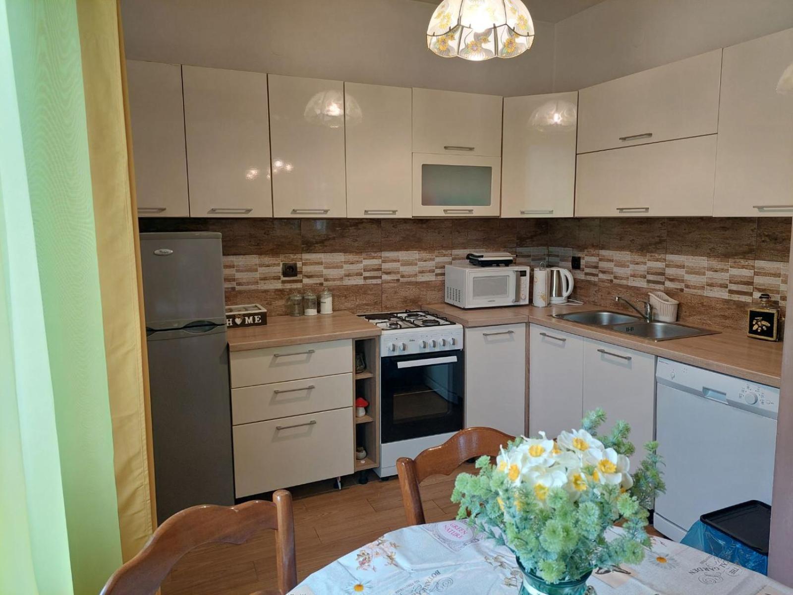 Rozmari Apartment